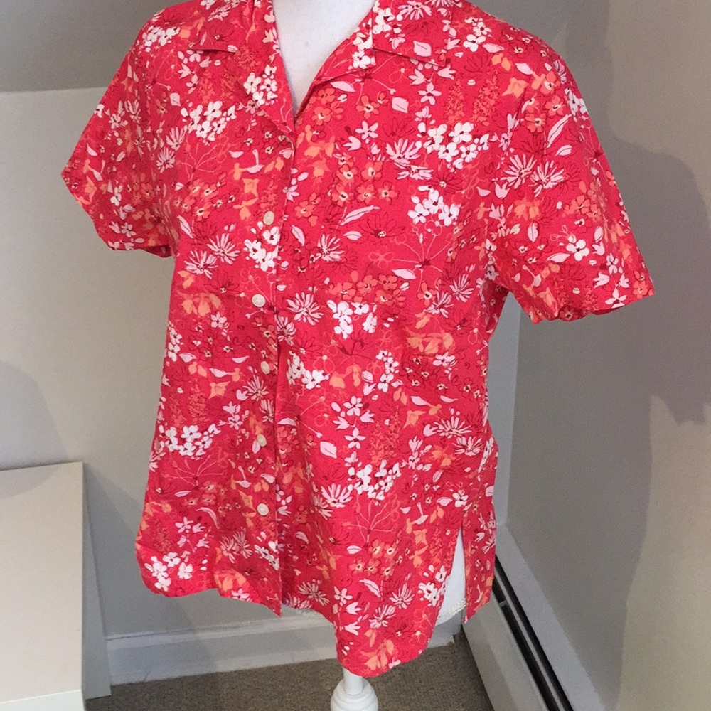 🌺Floral button down🌺 - Picture 4 of 5